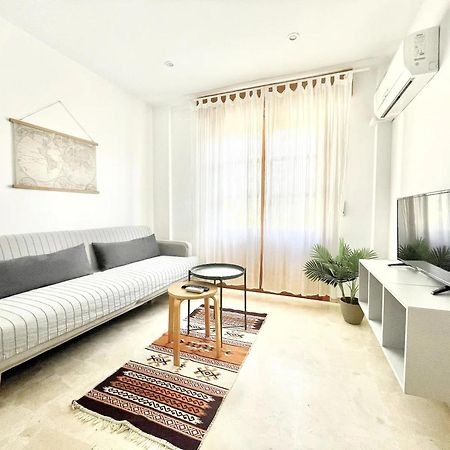 Elvira Urban Living - Granada Centro Apartment Exterior photo